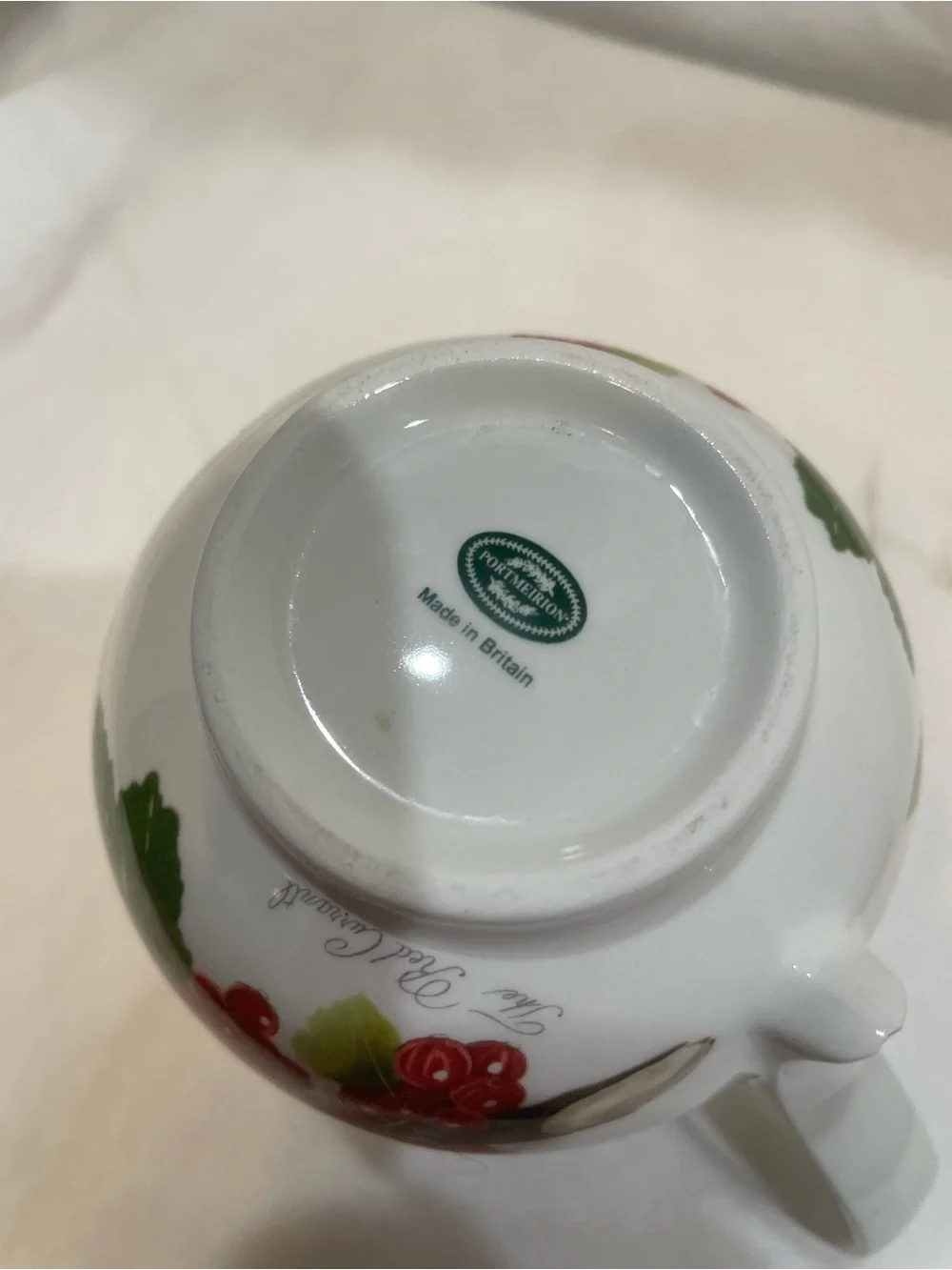 Portmeirion White Sugar Bowl with Red Fruit and Green Leaves